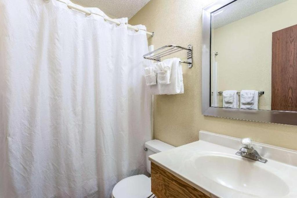 Econo Lodge Ithaca Esterno foto