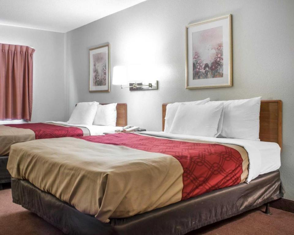 Econo Lodge Ithaca Esterno foto
