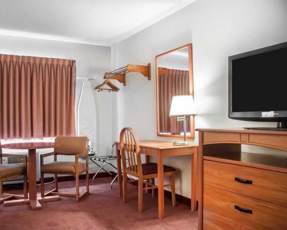 Econo Lodge Ithaca Esterno foto