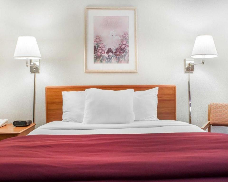 Econo Lodge Ithaca Esterno foto